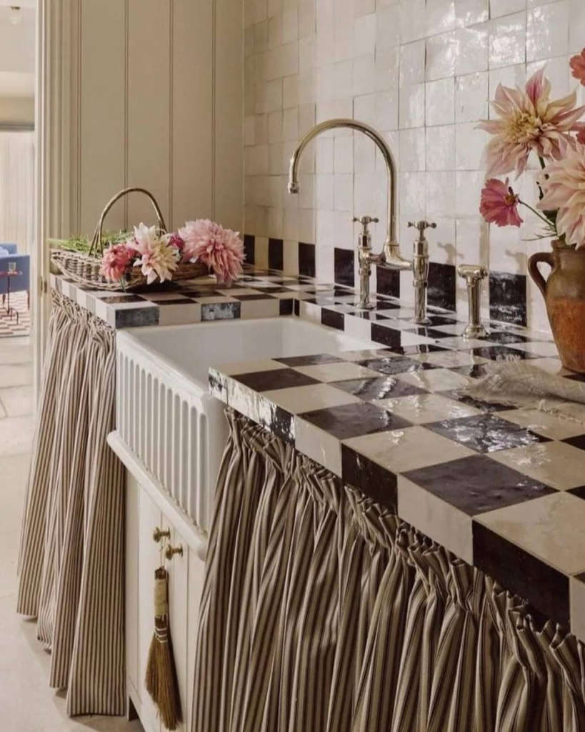 SHABBY CHIC