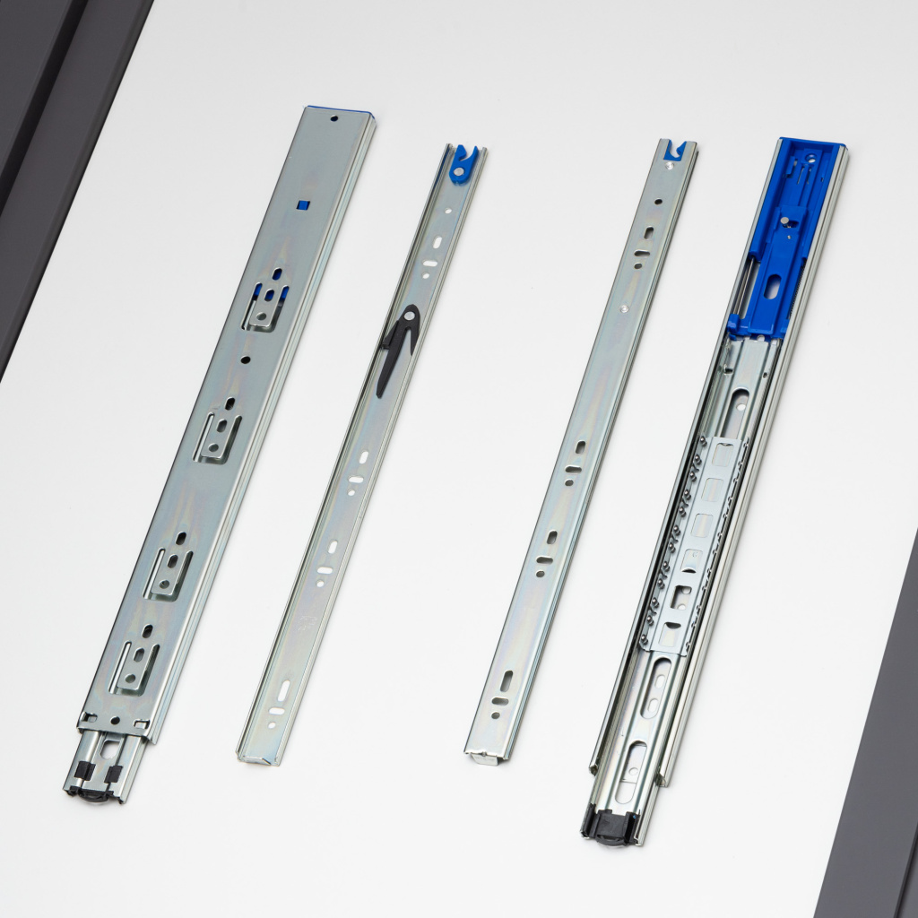 фото Шариковые направляющие полного выдвижения 450мм Н=45мм с доводчиком ECO