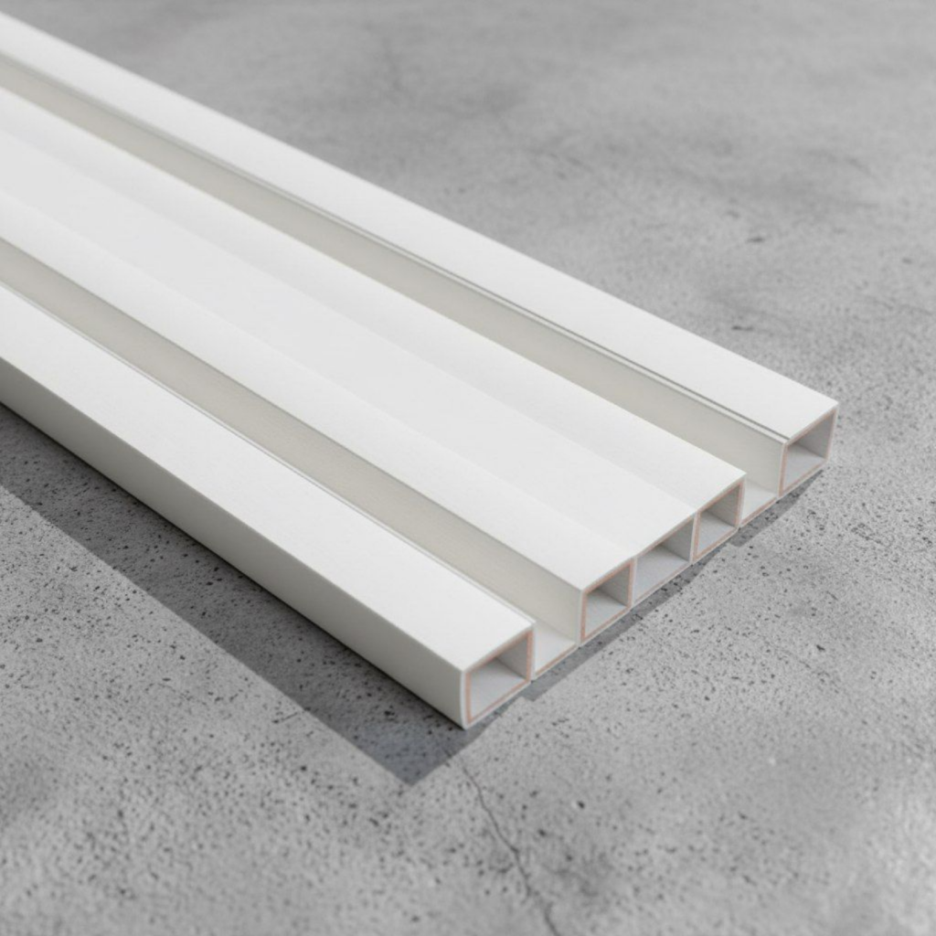 фото Направляющая сдвоенная белая 3м