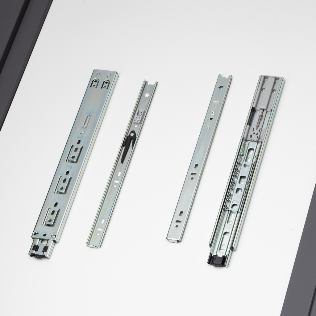 фото Шариковые направляющие полного выдвижения 350мм Н=45мм с доводчиком