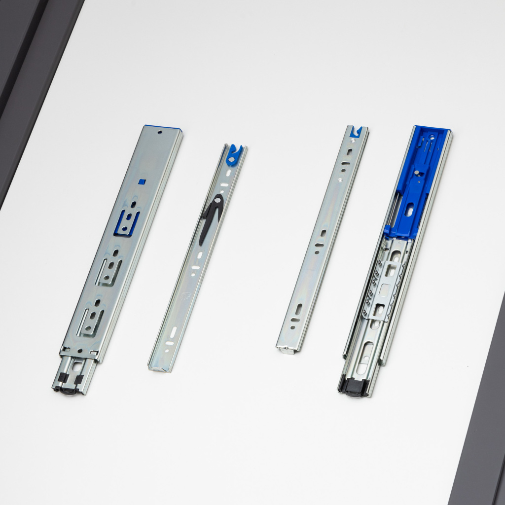 фото Шариковые направляющие полного выдвижения 300мм Н=45мм с доводчиком ECO