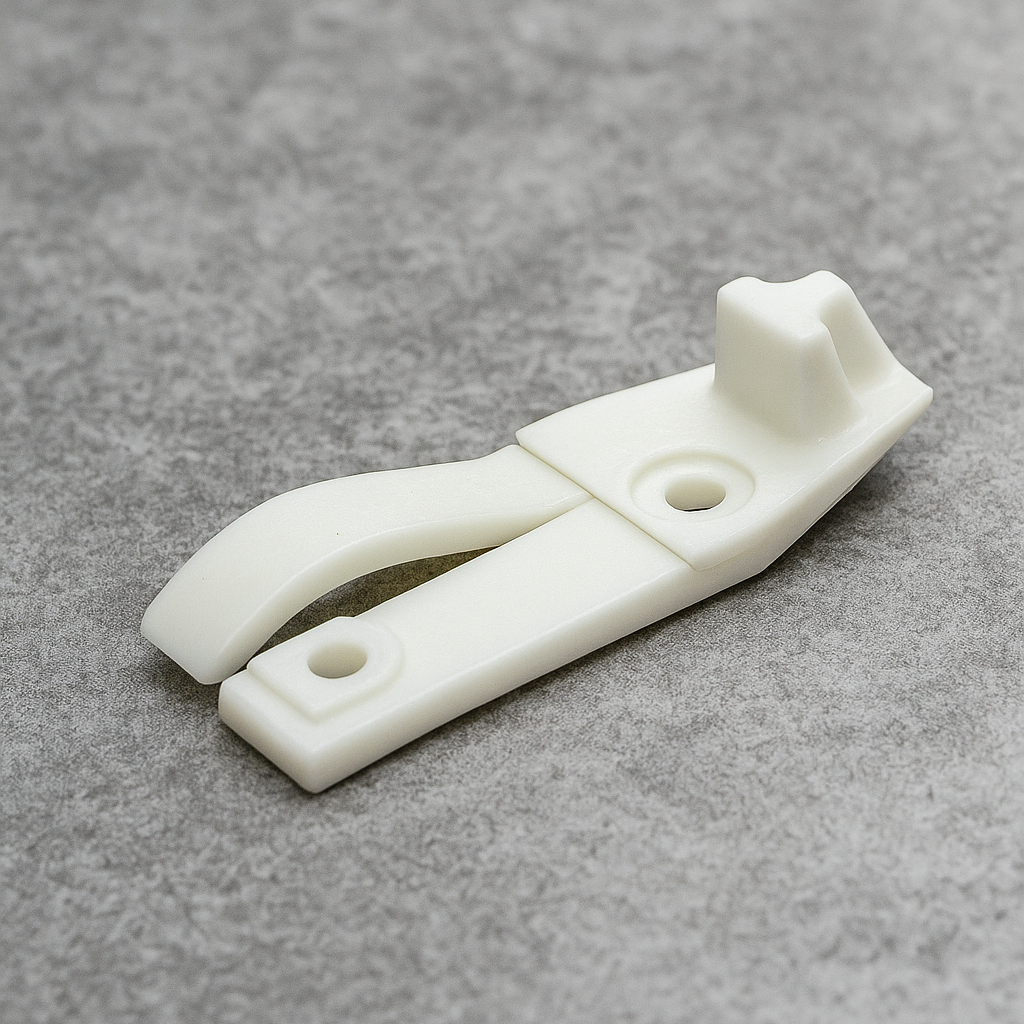 фото Фиксатор правый СТ.147.07