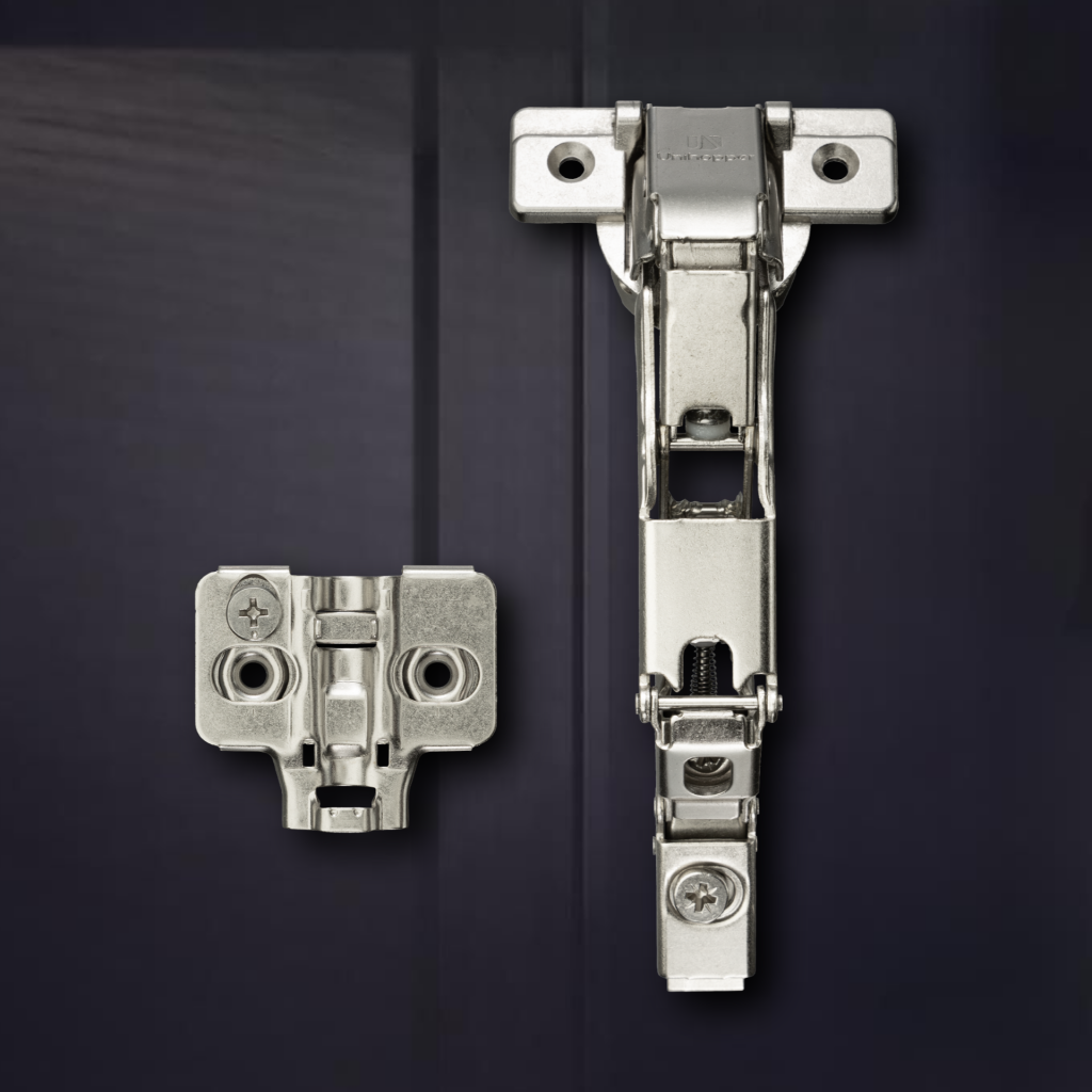 фото Угловая 165° 3D петля UNIHOPPER SETTON с доводчиком, 45 мм, с декоративной накладкой