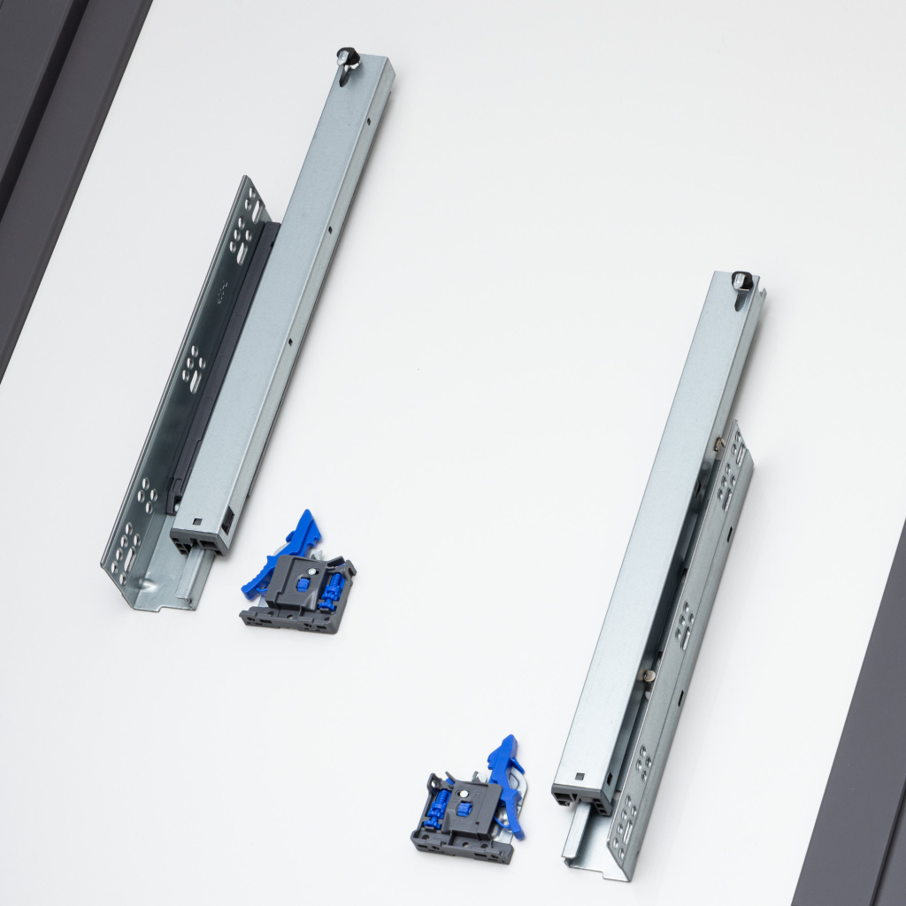 фото Направляющие скрытого типа 400мм Clip-on полного выдвижения с системой открытия нажатием, доводчиком, синхронизатором, 2D