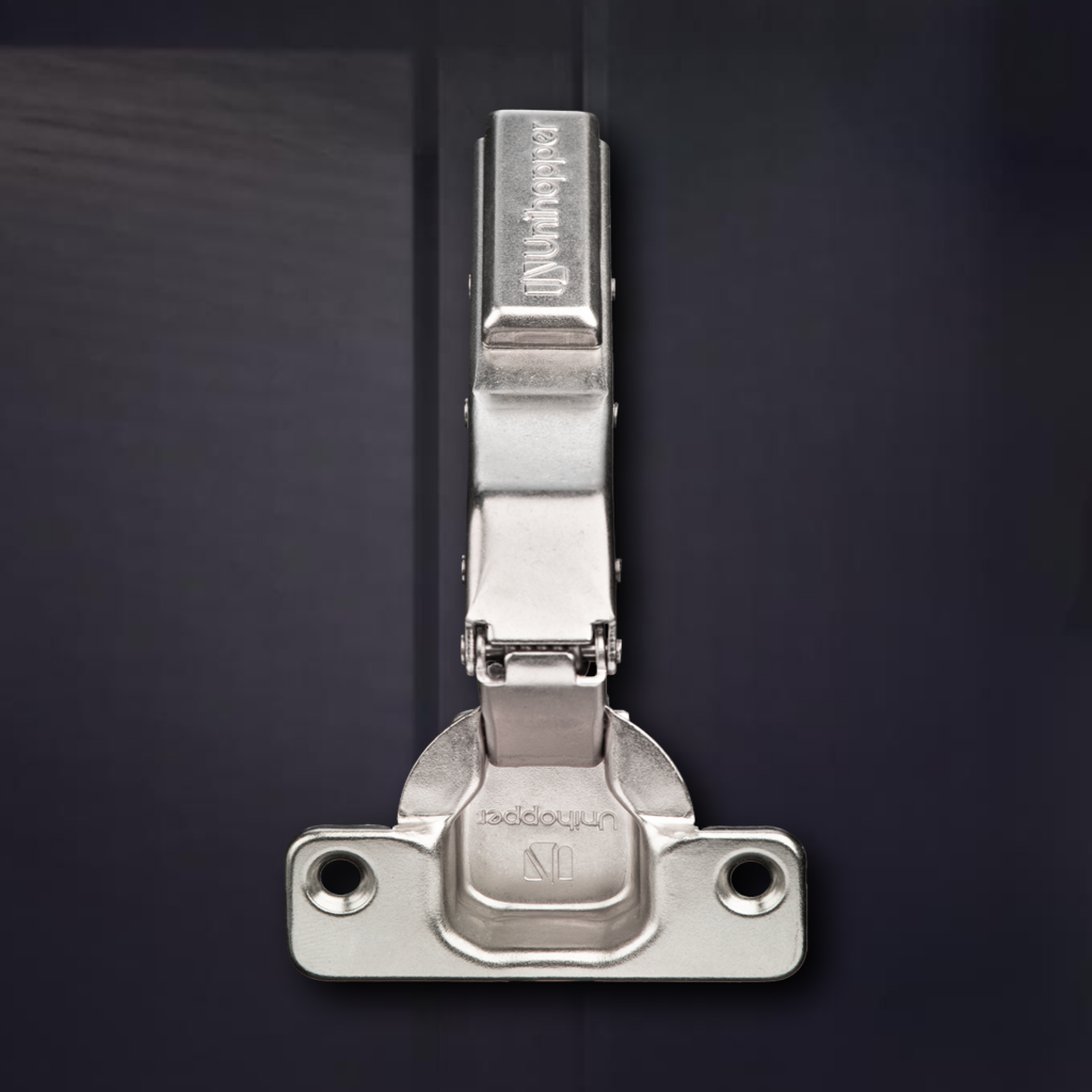 фото Угловая 45° 3D петля UNIHOPPER SETTON с доводчиком, 48 мм, с декоративной накладкой