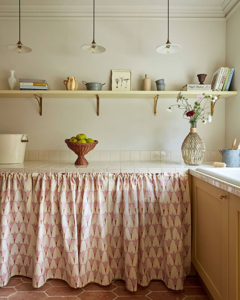 SHABBY CHIC