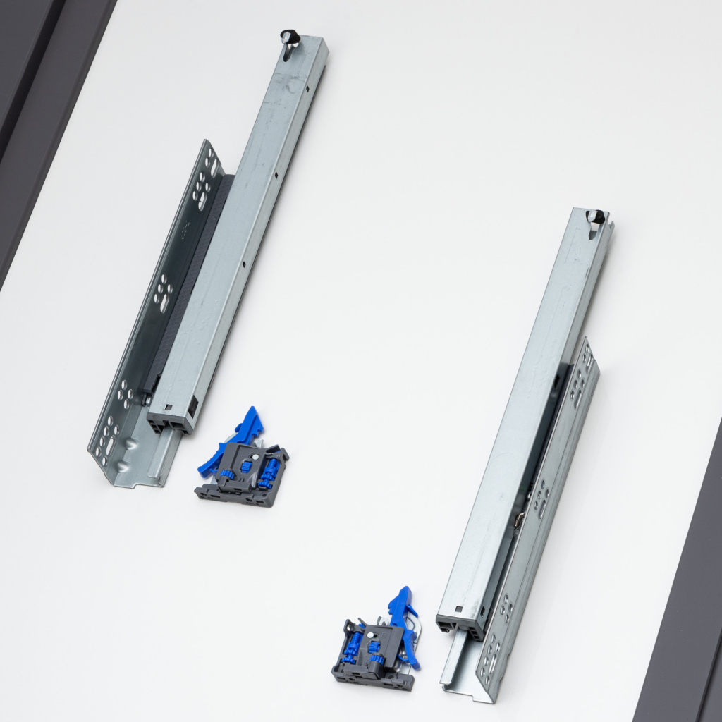 фото Направляющие скрытого типа 400мм Clip-on полного выдвижения с доводчиком c синхронизатором 3D регулировкой