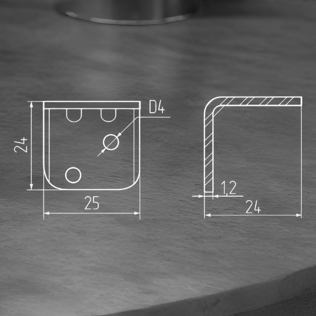 фото Уголок крепежный с пластиковой крышкой, белый