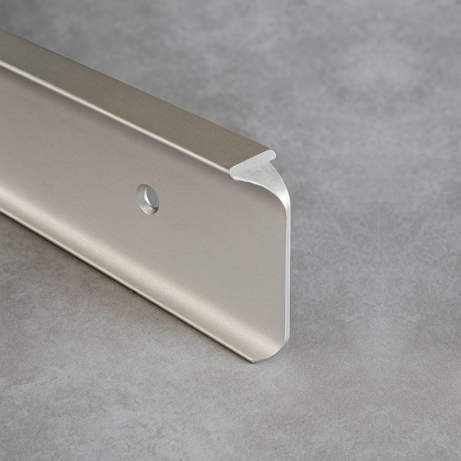 фото Планка для столешниц "Европа" 38мм 1516/Е 600мм угловая