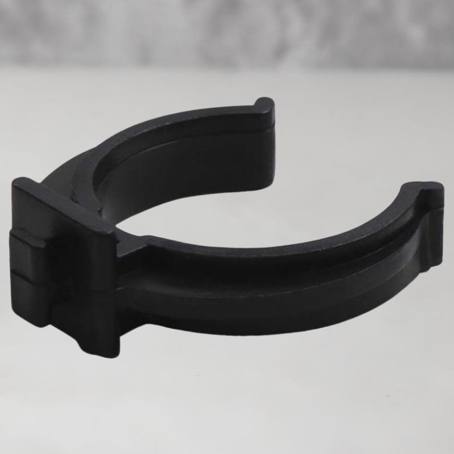 фото Клипса универсальная черная (для кухонной опоры под саморез)