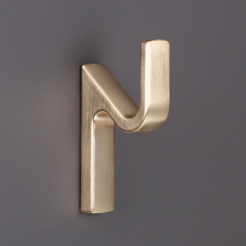 фото Крючок МЕРКУРИ однорожковый, золото браш