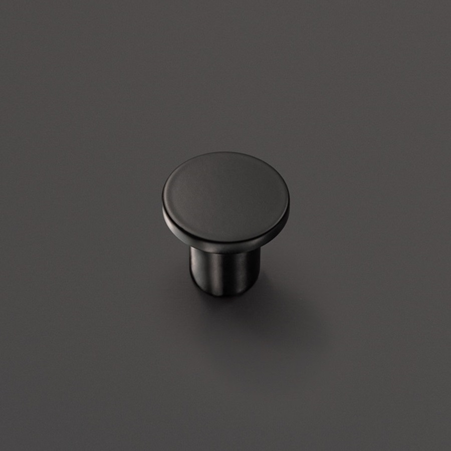 фото Ручка-кнопка ТЕЙЯ, черный матовый