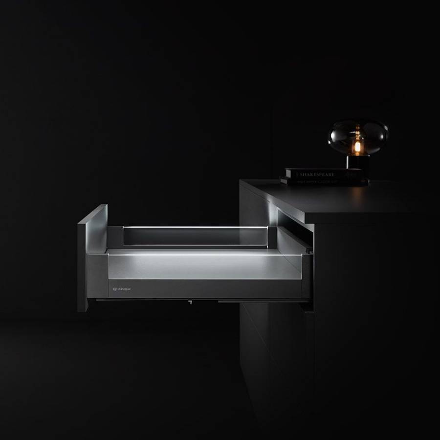 фото Комплект выдвижного ящика Unihopper Magic Box, 80*450мм, с доводчиком, со стеклом, свет LED, графит