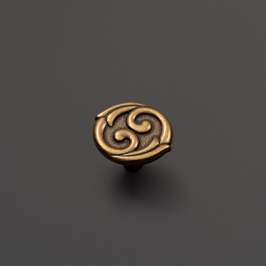 фото Ручка-кнопка ВЕНЕРА, бронза античная