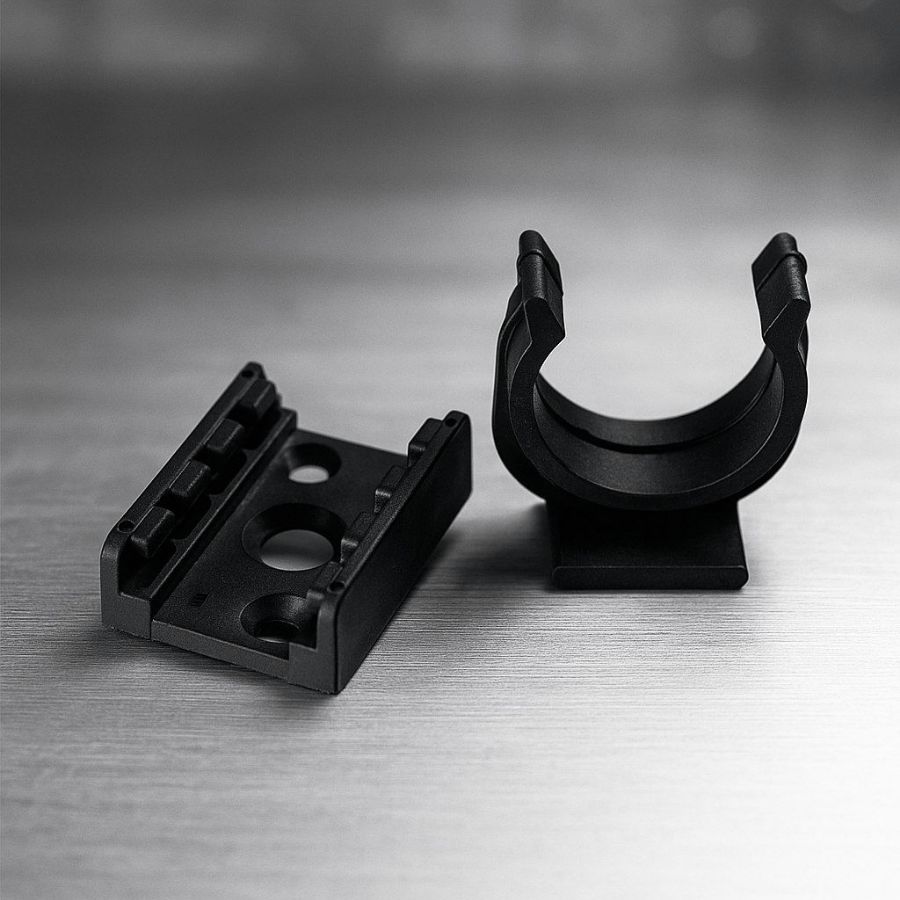 фото Клипса универсальная черная усиленная (для кухонной опоры)